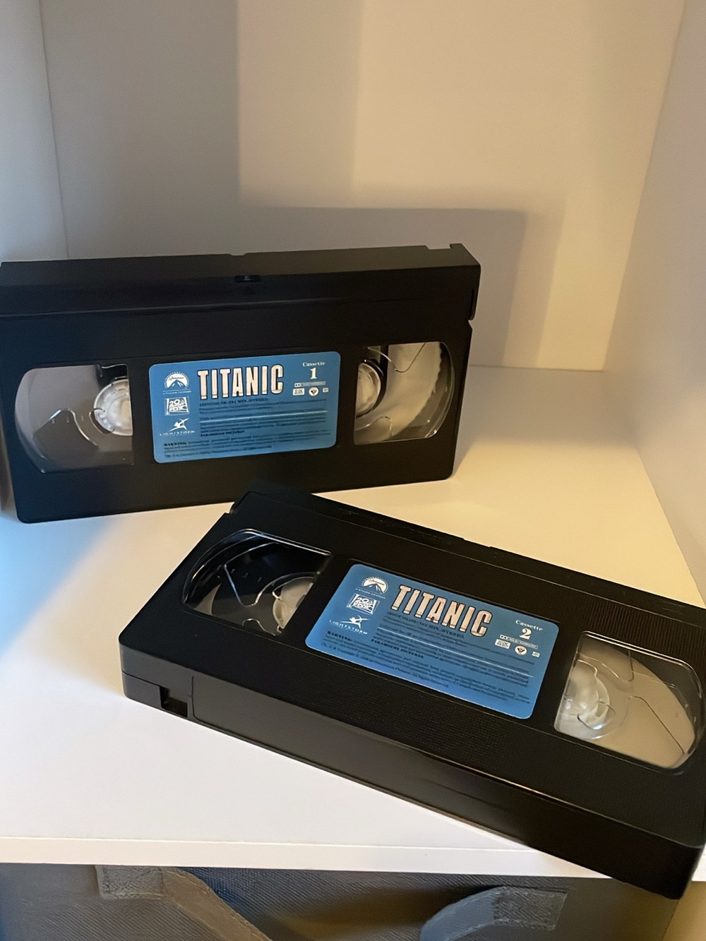 1998 Vintage Titanic VHS 2-Tape Set - Picture 9 of 9
